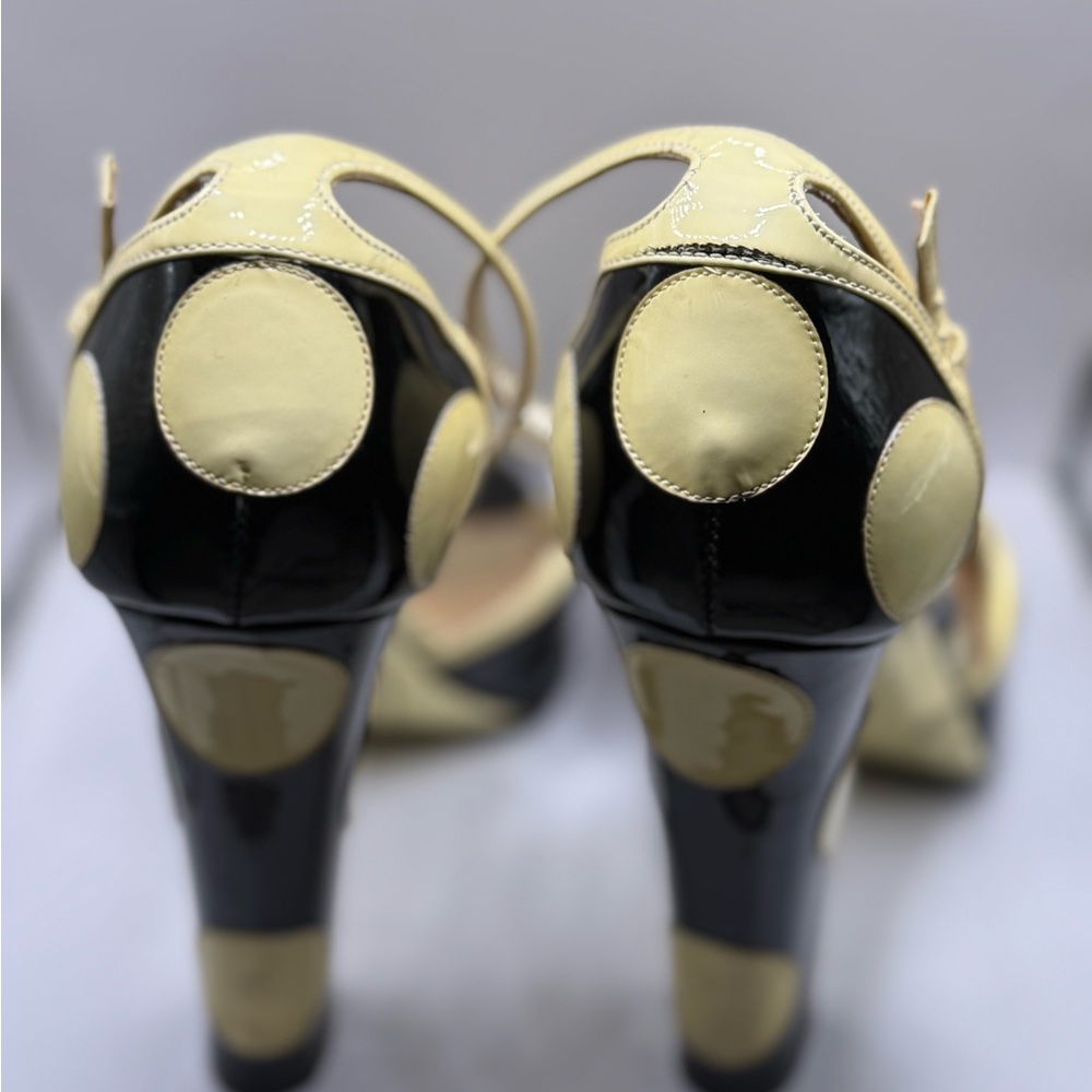 Valentino Black and Cream Strappy Heels - Picture 4 of 14